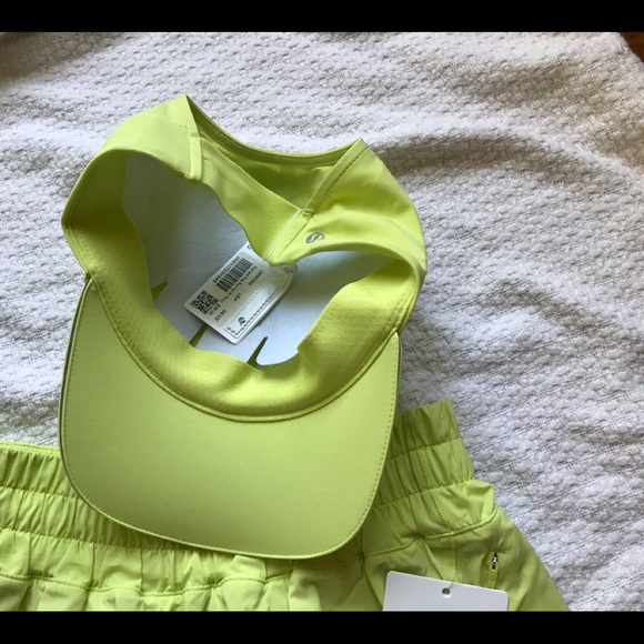 COPY - NWT Lululemon Fast Free Run hat with pony - Picture 3 of 5